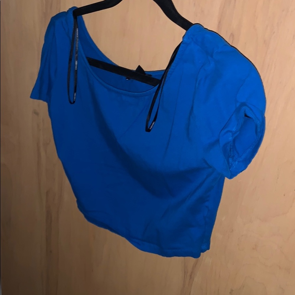 Blue crop top